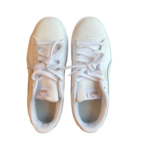 Puma Women’s Court Sneaker 7.5 White Like New Leather Casual Low Tops - Picture 8 of 10